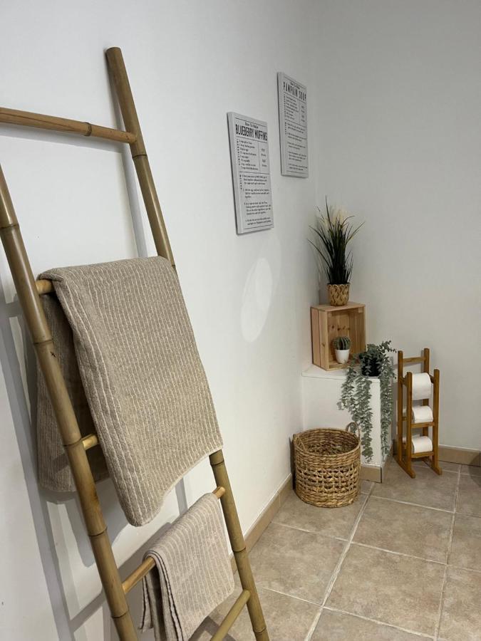 Studio Chez Joss Istres Exterior photo